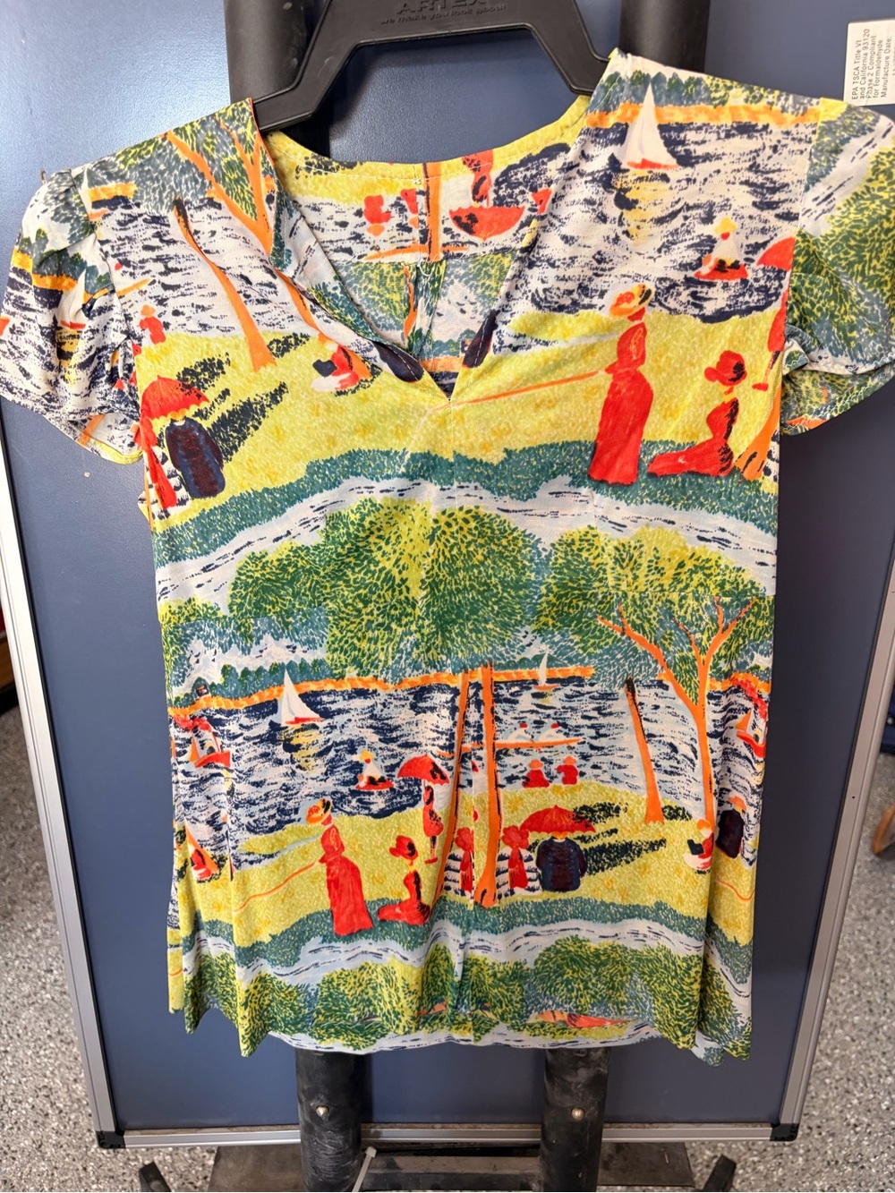 Scenic Print V-Neck Blouse in Yellow & Green